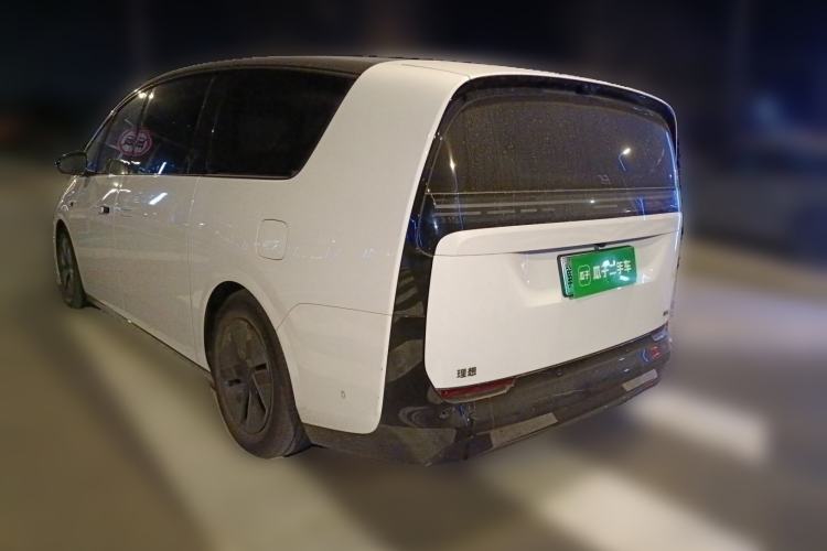 Used Li Auto MEGA 2025 Home Family Special Edition
