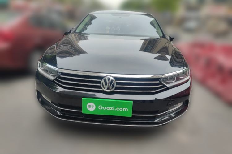 Used Volkswagen Magotan 2019 330TSI DSG Leading Edition China V Standard
