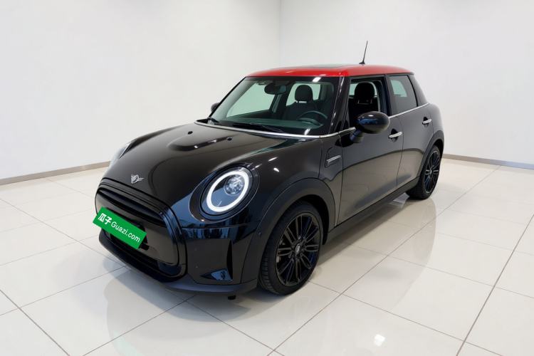 Used MINI 2022 Updated 1.5T COOPER Classic Edition Five-Door Version