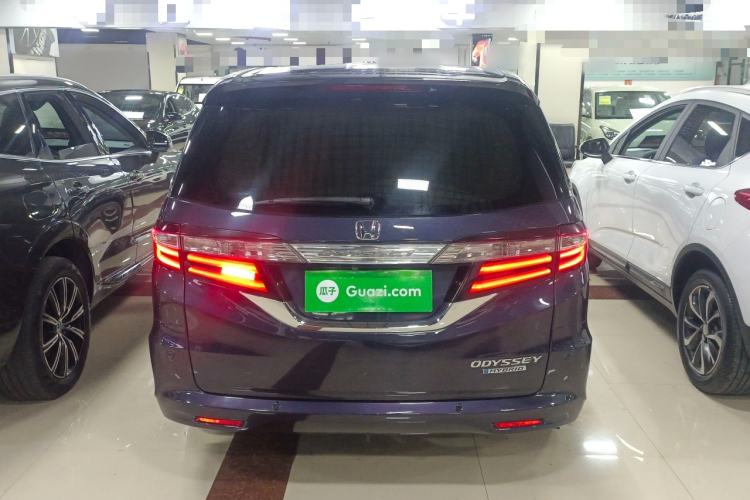 Used Honda Odyssey 2015 2.4L Supreme Edition