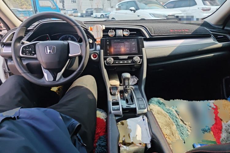 Used Honda Civic 2016 220TURBO CVT Luxury Edition
