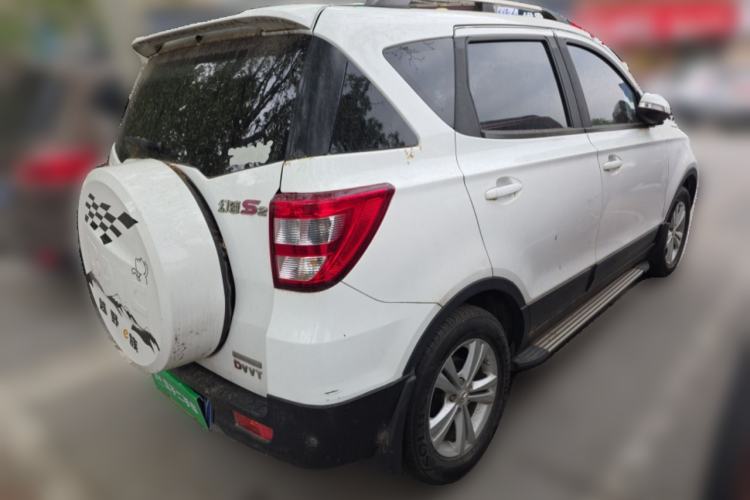 Used HYOSOW S2 2014 1.5L Manual Comfort Version China IV Emission Standard Rear Right 45 Deg