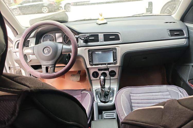 Used Volkswagen Lavida 2014 1.4 TSI DSG BlueMotion Technology Version
