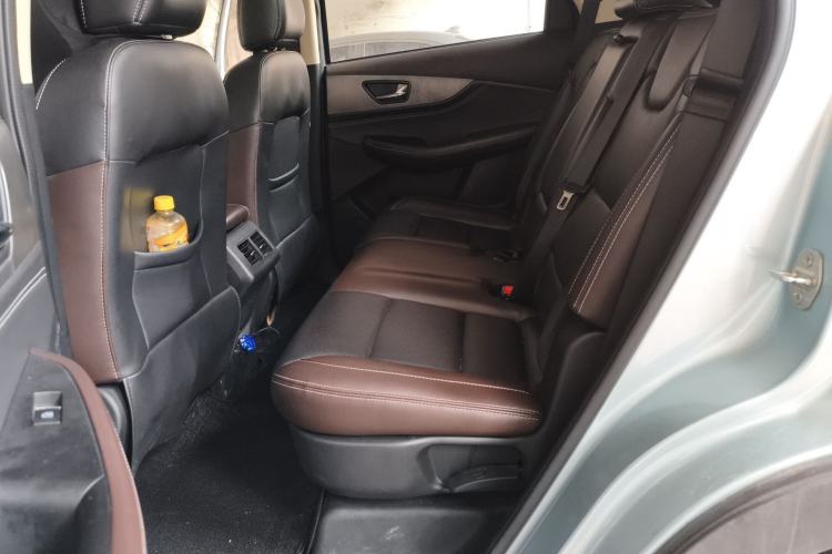 Used Dongfeng Fengon S560 2018 1.8L CVT Smart Connect 7-Seater