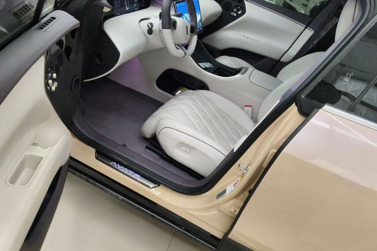 Used Avatr 11 2024 630 Rear-Wheel Drive Edition with Three Lasers Driver Seat