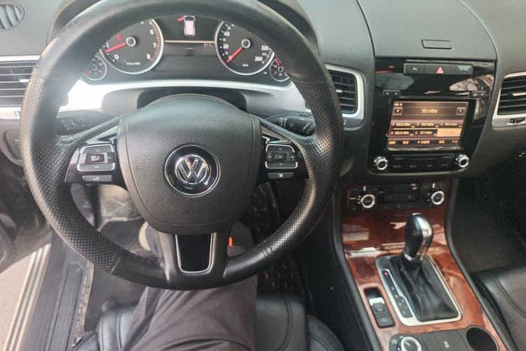 Used Volkswagen Touareg 2011 3.0 TSI Standard Version