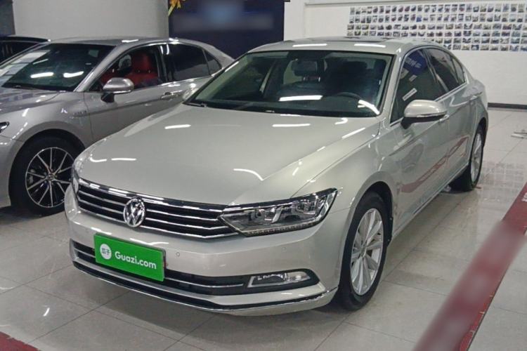 Used Volkswagen Magotan 2019 330TSI DSG Leading Edition China V Standard