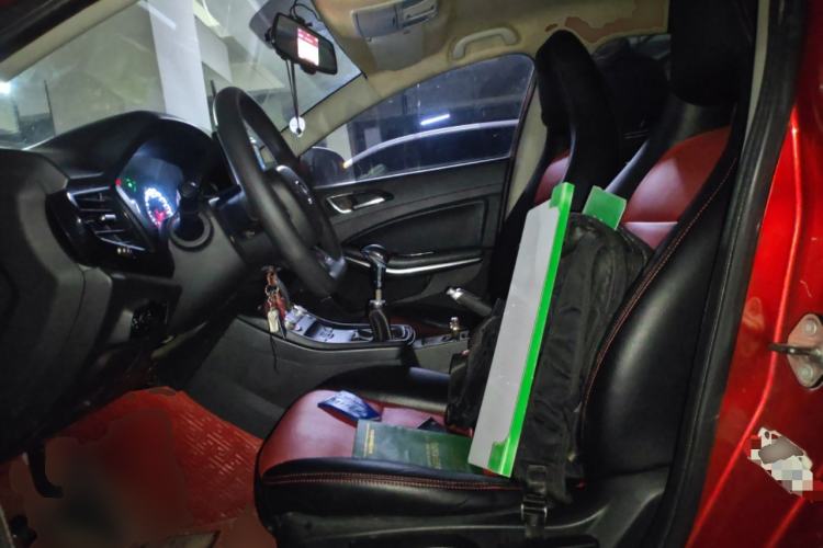 Used Land Xiaoyao 2018 1.5T Manual Silver Edition
