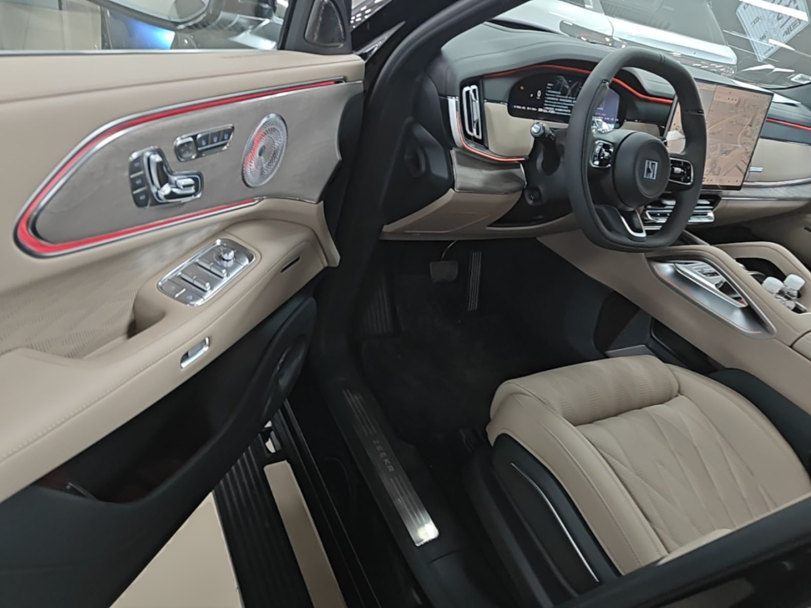 Zeekr 8X 2026 Model Max Edition 55kWh — снимка 20
