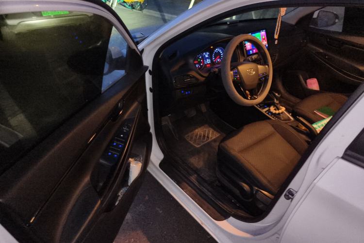 Used Hyundai Celesta 2020 1.6L Automatic GL Enjoyable Edition