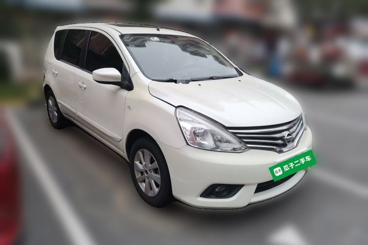 Used Nissan Livina 2013 1.6XL Manual Luxury Edition
