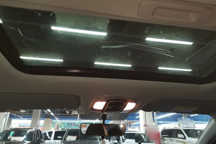 Used Hyundai Elantra 2023 1.5L CVT GLX Elite Edition Headliner