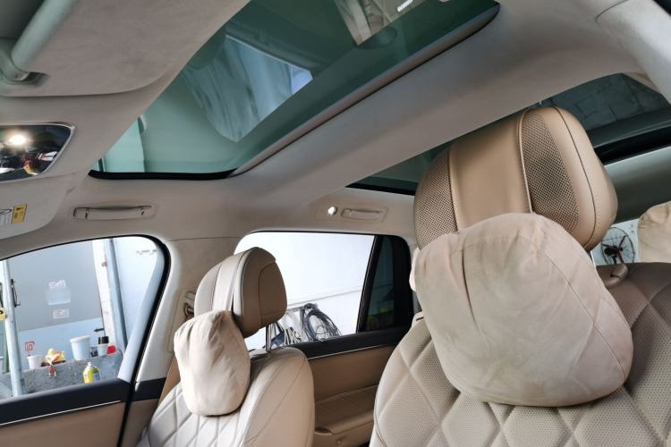 Used Hima AITO M8 2025 Extended-Range Max+ Version 53.4 kWh 6-Seater Edition Headliner