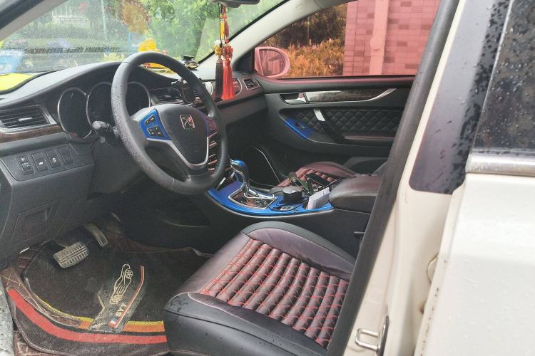 Used Zotye Z500 2016 1.5T CVT Luxury Model
