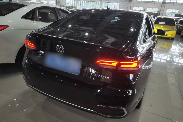 Used Volkswagen Lavida 2024 1.5L Automatic Full-Comfort Version