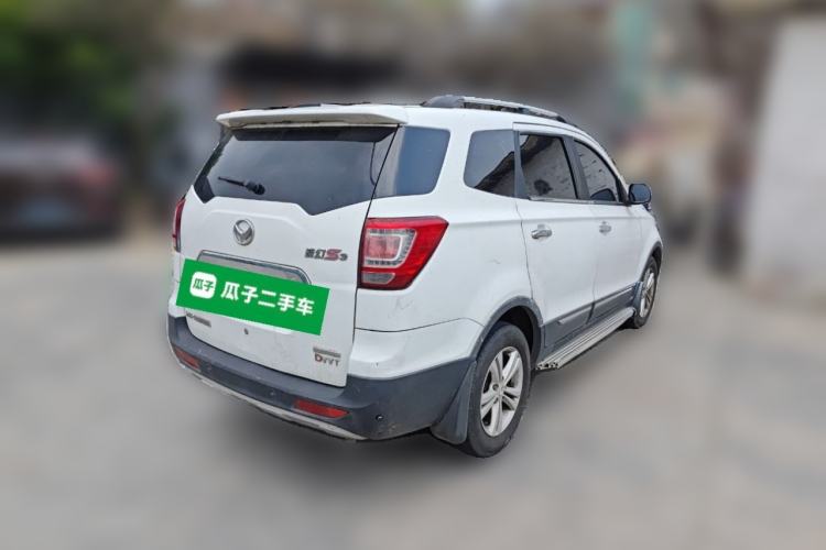 Used HYOSOW S3 2015 1.5L Luxury Model China V Standard