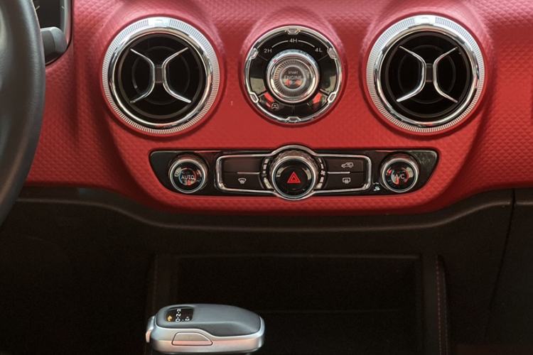 Used BAIC Off-Road BJ40 2023 2.0T Automatic Four-Wheel Drive Urban Hunter Edition Chivalrous Type