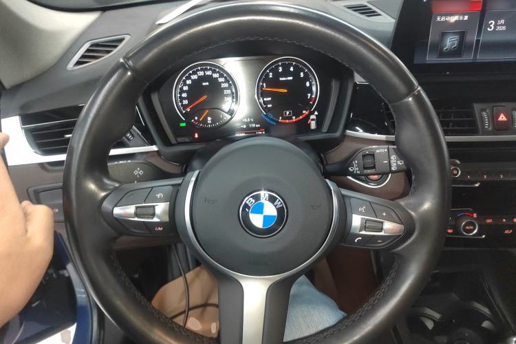 Used BMW X1 2022 sDrive25Li Leading Model
