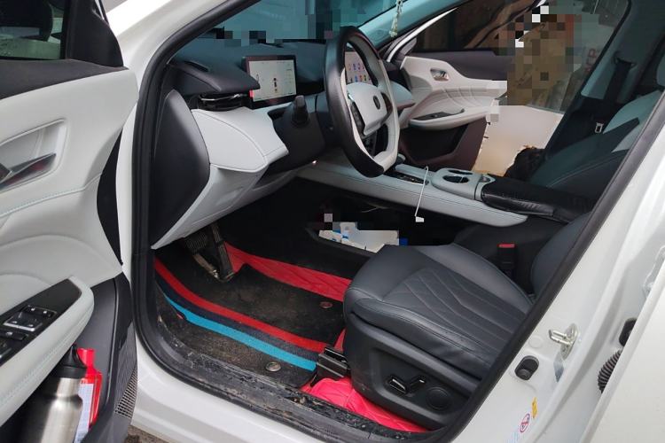 Used CHANGAN UNI-Z New Energy 2024 Blue Whale Smart Electric iDD 125km Beyond Edition
