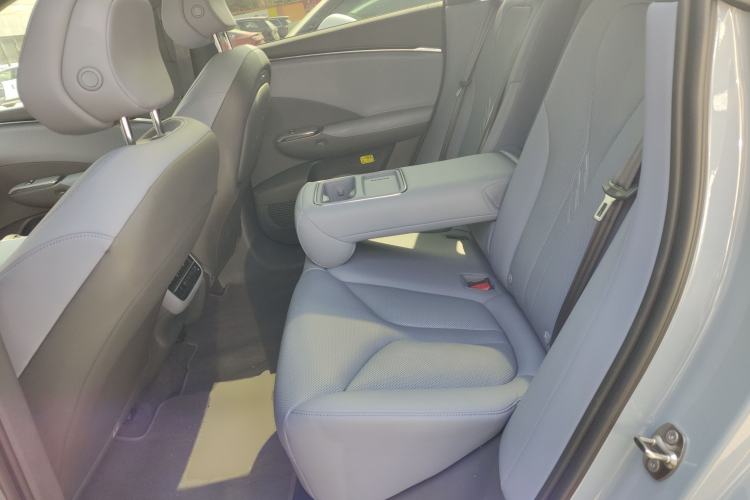 Used XPeng G7 2025 Model—702 Ultra Long Range Left Rear Seat