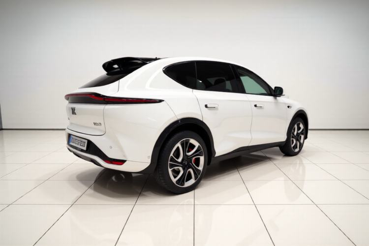 Used IM LS7 2023 90 kWh Elite Rear-Drive Version
