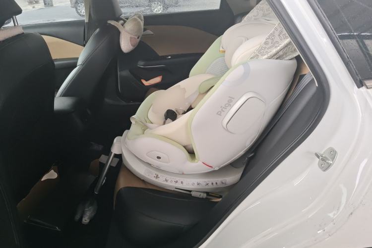 Used Chevrolet Monza 2021 320 Automatic Enjoyment Sunroof Edition Left Rear Seat