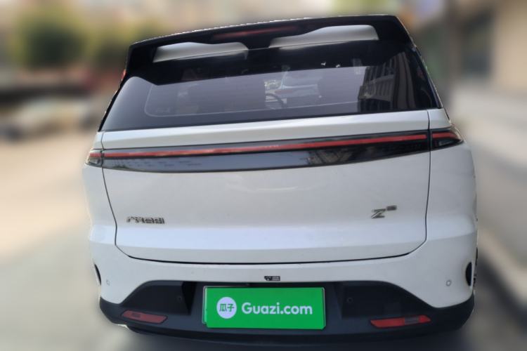 Used Hycan Z03 2022 510 km Range Trendy Cool Version 135 kW 63.98 kWh
