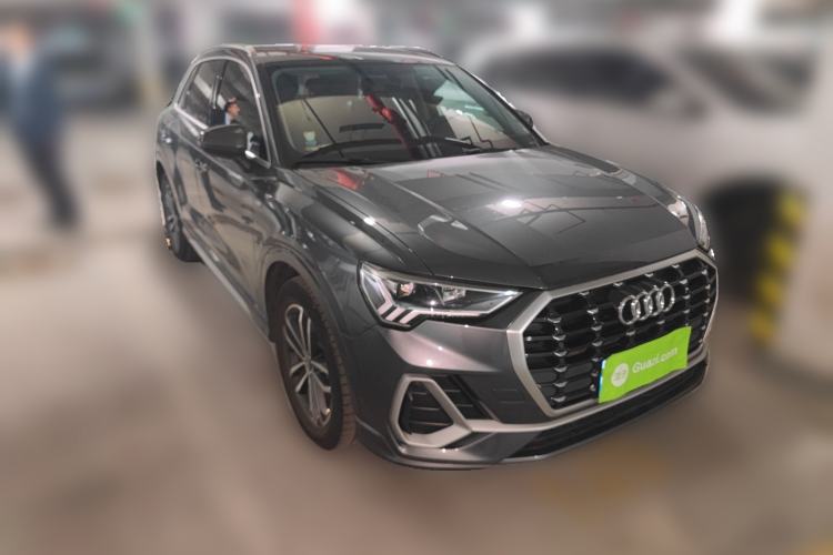 Used Audi Q3 2022 35 TFSI Progressive Dynamic Edition
