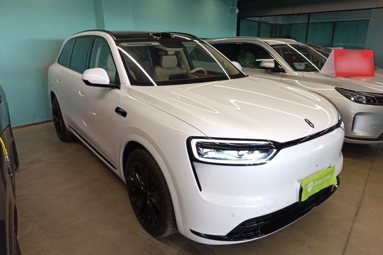 Used Hima AITO M7 2026 Model Range-Extending Max All-Wheel Drive 5-Seater Version Front Right 45 Deg