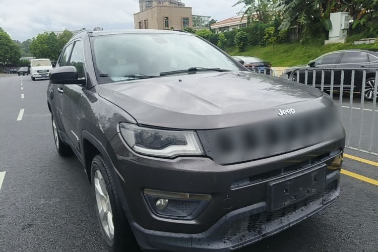 Used Jeep Compass 2017 200T Automatic Family Edition
