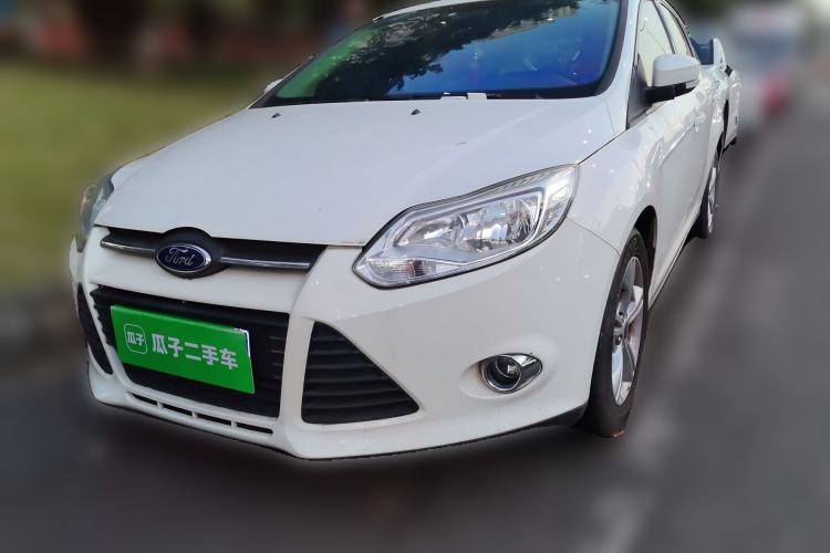 Used Ford Focus 2012 Hatchback 1.6L Manual Fashion Edition