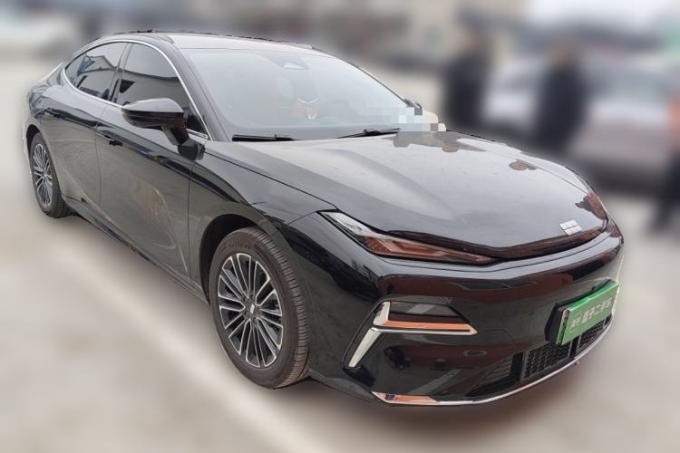 Used Geely Galaxy Galaxy 8 2025 130km EM-i Deluxe Edition
