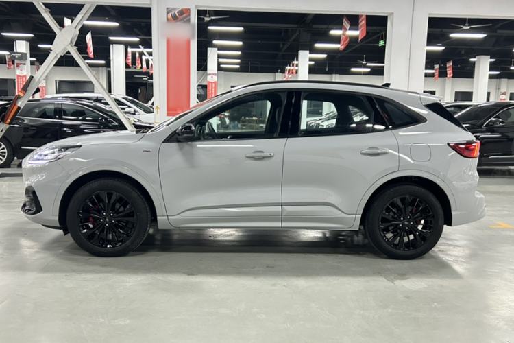 Used Ford Escape 2024 EcoBoost 245 Four-Wheel Drive ST-Line Pro Trim