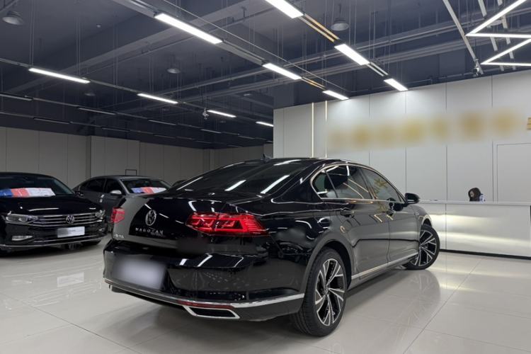 Used Volkswagen Magotan 2021 330TSI DSG 30th Anniversary Edition