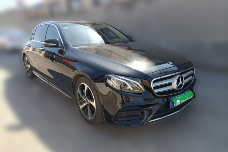 Used Mercedes-Benz E-Class 2018 E 300 L Sporty and Stylish Model
