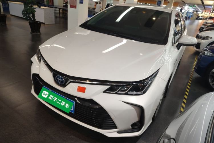 Used Toyota Corolla 2021 Dual-Motor 1.8L E-CVT Elite Edition