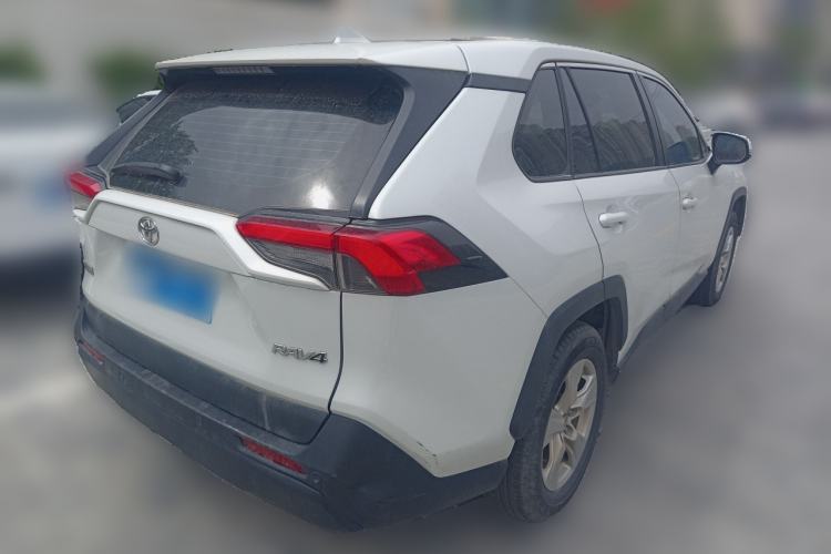 Used Toyota RAV4 2023 2.0L CVT Two-Wheel Drive Urban Edition
