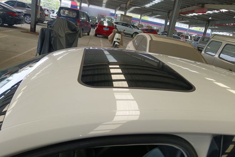 Used Volkswagen Sagitar 2014 Revised Version 1.4TSI Automatic Luxury Edition