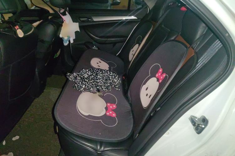 Used Roewe 360 2015 1.5L Automatic Luxury Edition
