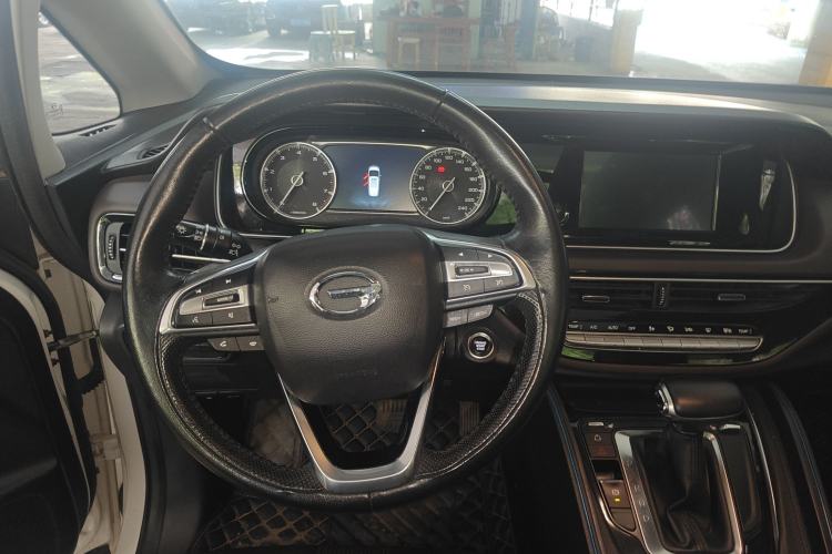 Used GAC Trumpchi M6 2019 270T DCT Luxury Edition (7-seater) China VI Interior 4