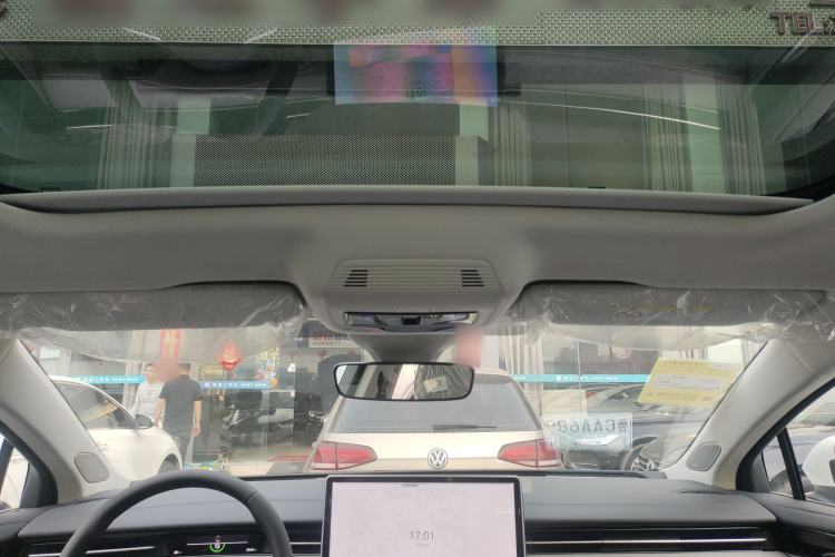 Used Volkswagen ID.7 VIZZION 2024 AIR model Headliner