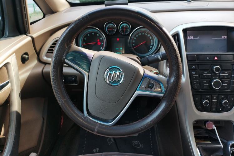 Used Buick GT 2013 GT 1.6L Manual Entry-Level Model