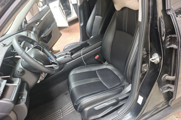 Used Honda Civic 2016 220TURBO CVT Luxury Edition