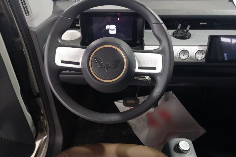 Used Wuling Hongguang MINIEV 2022 GAMEBOY 200km Gaming Edition with Lithium Iron Phosphate