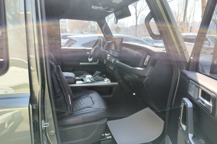 Used 212 T01 2024 2.0T Mechanic Right Front Seat