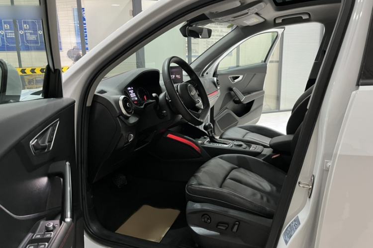 Used Audi Q2L 2022 35 TFSI Progressive Dynamic Edition
