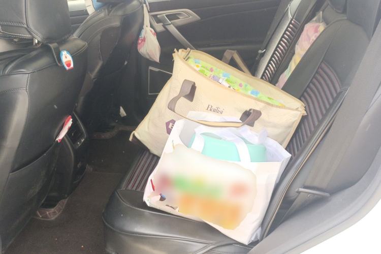 Used Geely Auto Emgrand X7 Sport 2018 1.8TD Automatic Two-Wheel Drive Smart Connect 4G Internet Edition
