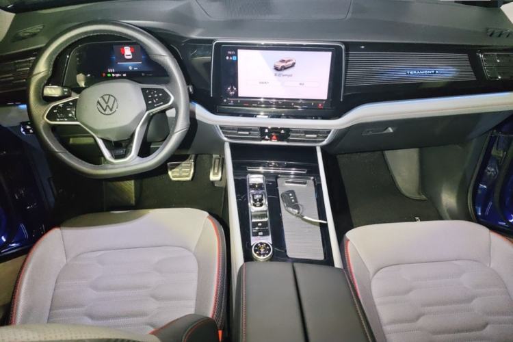 Used Volkswagen Teramont X 2021 380TSI Four-Wheel Drive Prestige Luxury Edition Center Console