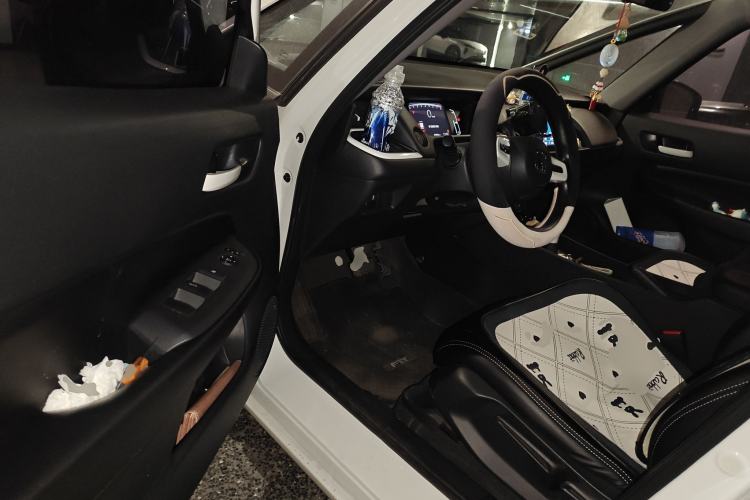 Used Honda Fit 2022 1.5L CVT Trendy Sunroof Edition Driver Seat