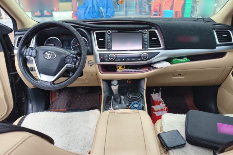 Used Toyota Highlander 2015 2.0T Four-Wheel Drive Luxury Edition 7-Seater
